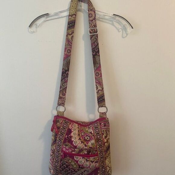 Vera Bradley Very Berry Paisley Pink Hipster Crossbody bag - Picture 1 of 4